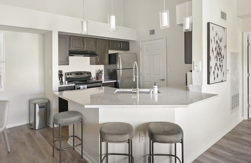 El Paso Apartment | Stylish Apartment with Kitchen in Prime Location