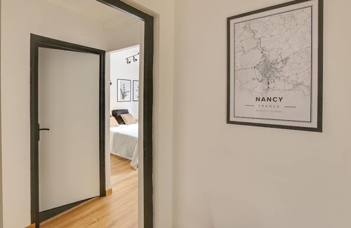 Saint Nicolas - Charles III - Ville vieille - Trois Maisons - Leopold Bed & Breakfast | Studio Carnot - Quiet location in Nancy's hypercen