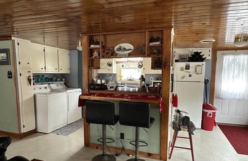 Belgrade Cottage | Black bear cottage in desirable pinkhams cove in great pond
