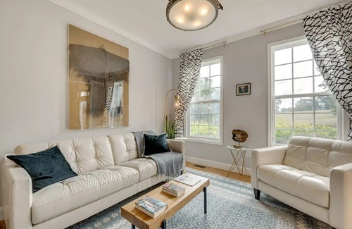 Stockbridge House | Tranquil Creekside Retreat with Spa and Hot Tub Amenities