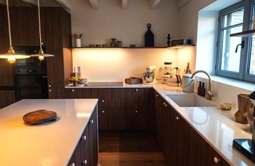 Noyers-sur-Cher House | Family-Friendly Les Biches: Steps from Beauval Zoo