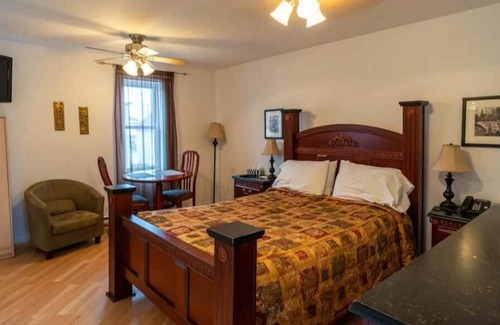 Mauricie House | Historic 308 Charme with Family-Friendly Amenities