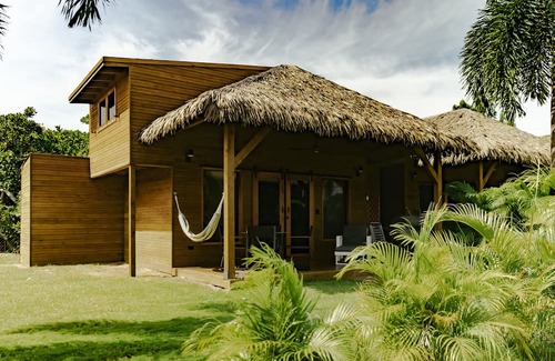 Punta Chame Cabin | Cozy Wooden Cottage Steps from the Beach, Pet-Friendly Stay