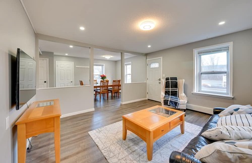 Avon House | Guest Rated: Family-Friendly Avon Home Near Hartford!