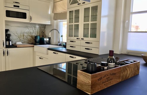 Parow House | Discover the Dune Theme at Im Ferienhaus with Ocean Views