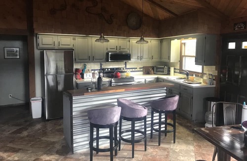 Beulah Cabin | "Shavano" Our Cabin in the woods
