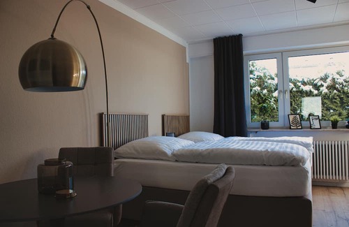 Korntal-Munchigan Apartment | Modern & Comfortable Apartment Stuttgart - Netflix - 4K TV - Waipu