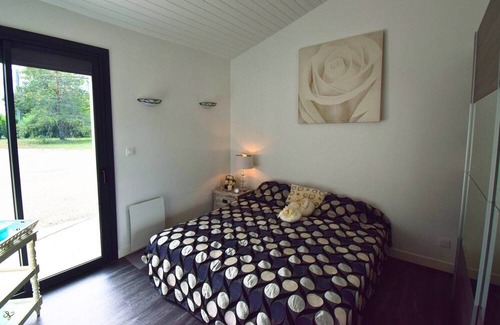 Allez-et-Cazeneuve House | Tranquil Villa with Private Pool in Lot-et-Garonne