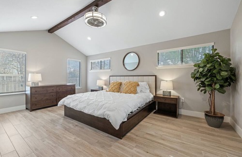 North Austin Civic Association House | Entire Newly Renovated Home