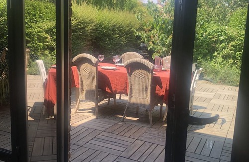 Berville-sur-Mer House | Family-Friendly Maison de Famille Near Honfleur