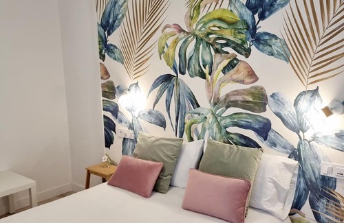 Santa Cruz de Tenerife Apartment | Discover a Relaxing Terrace in the Heart of the City
