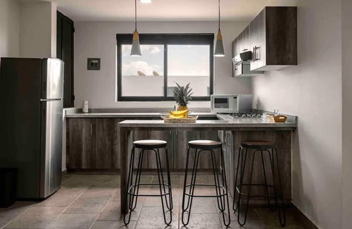 Aguascalientes House | Convenient Airport Proximity & Family-Friendly Amenities