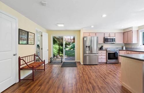 Dollar Corner House | Ideal Family Home Near PDX with Pet-Friendly Amenities