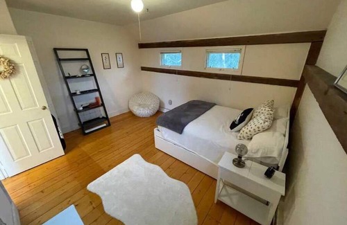 Patterson House | Gorgeous country getaway 1 hour from NYC