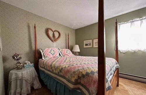 Detroit Lakes House | Cozy Getaway at Lake Detroit - Pet and Child Friendly