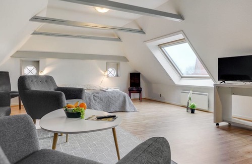 Rudbøl House | Experience "Gabija" by Interhome: Lake View & Spa Retreat