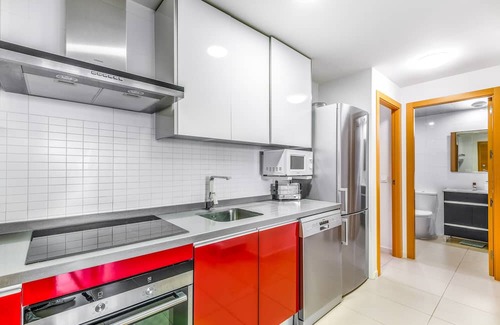 Mil Palmeras Apartment | Gran Terraza Vistas Mar: Oceanfront Retreat with Pool & Wi-Fi