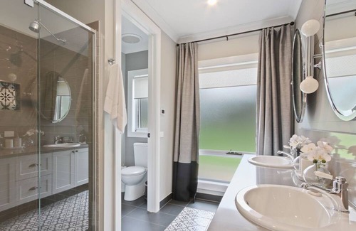 Metung House | Black Swan Retreat at Metung