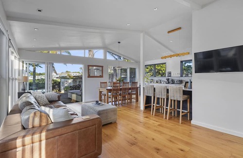 Glendowie House | Gorgeous Family Retreat - Auckland Suburban Home