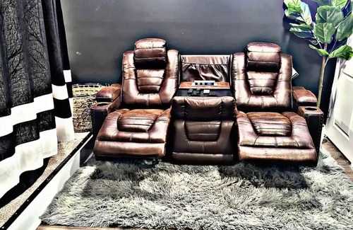 North Philadelphia Apartment | Guest Rated: Philadelphia's Kickback 2 Kingbed Studio Apt