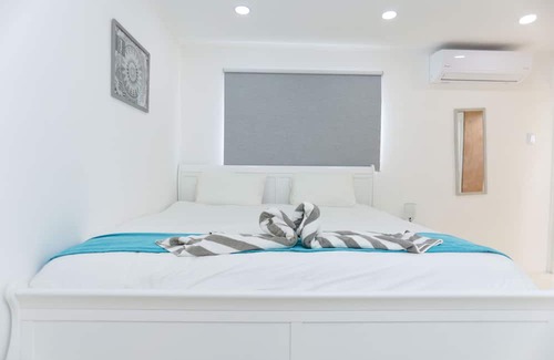 San Nicolas Zuid Apartment | Charming Stay At Lelia