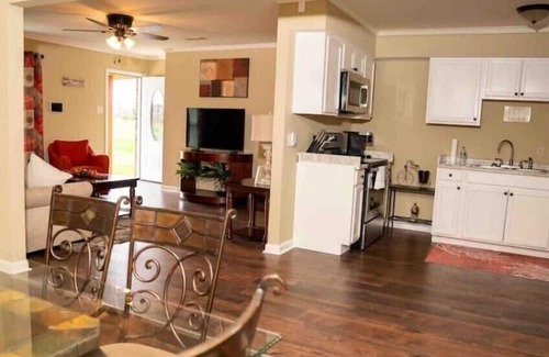 Luling House | Discover The Cozy Corner: A Child-Friendly Retreat
