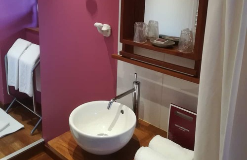 La Pommeraye Bed & Breakfast | Previoulsy equestrian farm like family-friendly or pet-friendly with a day spa.