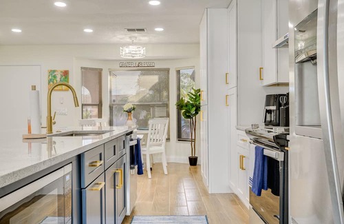 Embassy Hills House | Relaxing Port Richey Home with Pool Near Beach Park