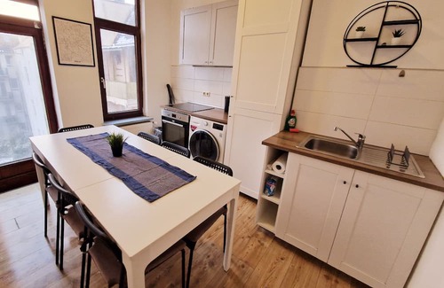 Klushof Apartment | Cozy Ferienunterkunft: Pet-Friendly with Breakfast Included