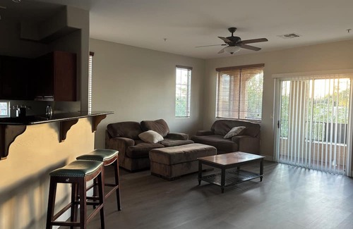 Midtown House | Private master bed & bathroom - gated community