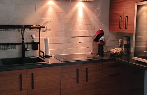 La Puente Apartment | Charming Poolside Casita near LA and OC Attractions