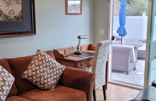 La Puente Apartment | Charming Poolside Casita near LA and OC Attractions