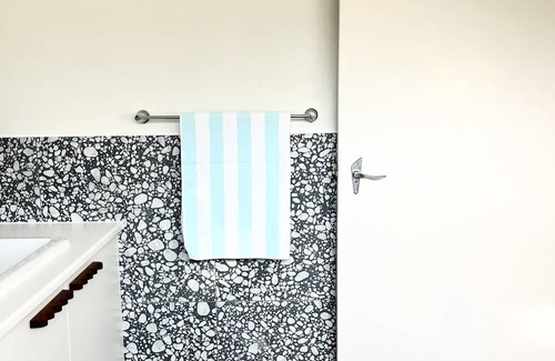 Falcon House | Explore Sid's Shack at Falcon Bay - Family-Friendly Retreat