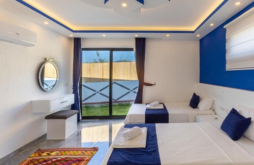 Sarıbelen Villa | Discover Villa Mavi: Family-Friendly and Pet Welcome Retreat