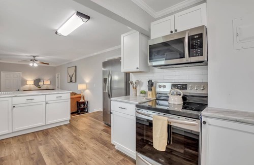 Port Wentworth House | Convenient Escape Near Downtown Savannah & Forsyth Park