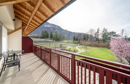 Terlano Apartment | Comfortable Apartment 'Residence Egger Apt E' with Mountain Views