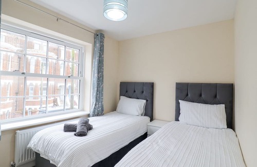 Walton on the Naze Cottage | Cozy Coastal Retreat at 21C Saville Road, Walton-On-The-Naze