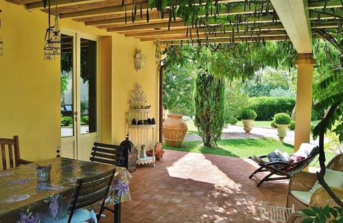 Montopoli in Val d'Arno Apartment | Discover an Authentic Country House in Scenic Tuscany