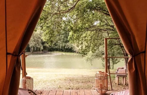 Coux-et-Bigaroque-Mouzens Ski Chalet | Relax at Camping Inspire Villages Séveilles - Spa Chalet Retreat