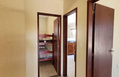 Nova Esperanca House | Cozy Casa Espaçosa: Ideal for Families and Pet Lovers