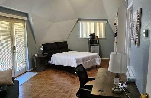 Weatherford Villa | Unique Geo Dome Retreat with Pool & Private Lake Escape