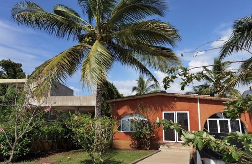 Santa Cruz Ski Chalet | Cozy Beachside Chalet Perfect for Family and Friends Getaway