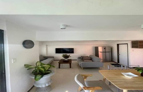 Mactan Export Processing Zone Apartment | Convenient Stay at The Suite near Mactan Airport
