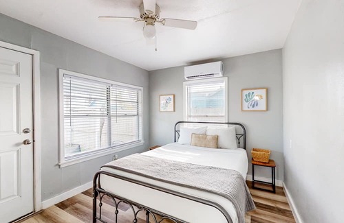 Aransas Pass House | Cozy Renovated Cottage with Private Yard & Family Amenities