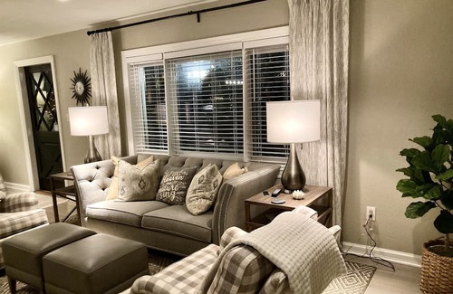 Lakeland House | Christmas in Lakeland!