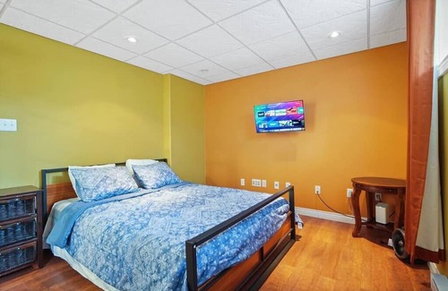 Paradise Apartment | Relaxing Getaway: Cozy Studio with Kitchen Amenities