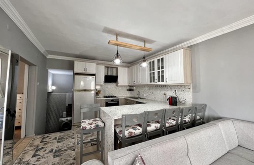 Bodrum City Center Apartment | Beachside Retreat with Sea View in Beautiful Bodrum