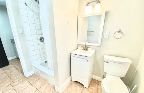Indianapolis Apartment | Cozy Double Suite Indy - Ideal for Family Getaways