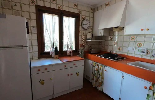 Rafelcofer House | Bright Oceanview Retreat with Pool & Pet Friendly Perks