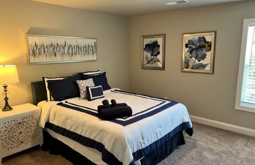 Senoia House | Cozy Senoia Getaway Home with Breakfast and Family-Friendly Amenities